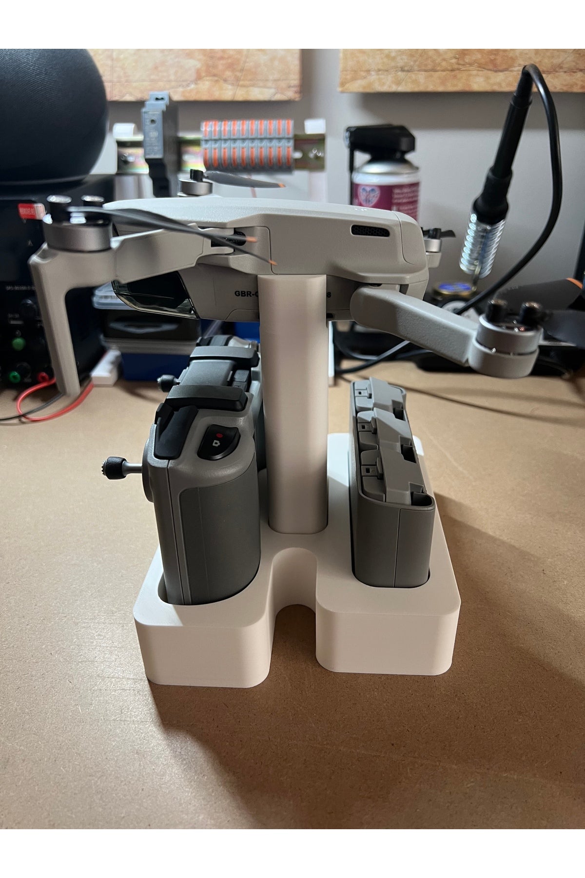 Mini 2 SE Uyumlu Çoklu Şarj İstasyonu ve Sergileme Standı - Drone ve Kumanda Tutucu