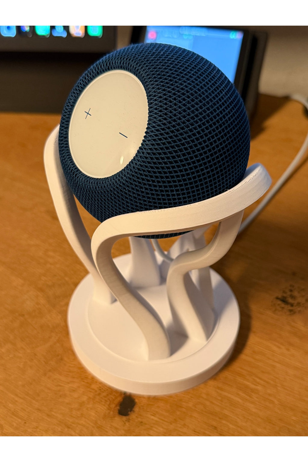 Apple HomePod Mini için Minimalist ve Şık Masaüstü Stand