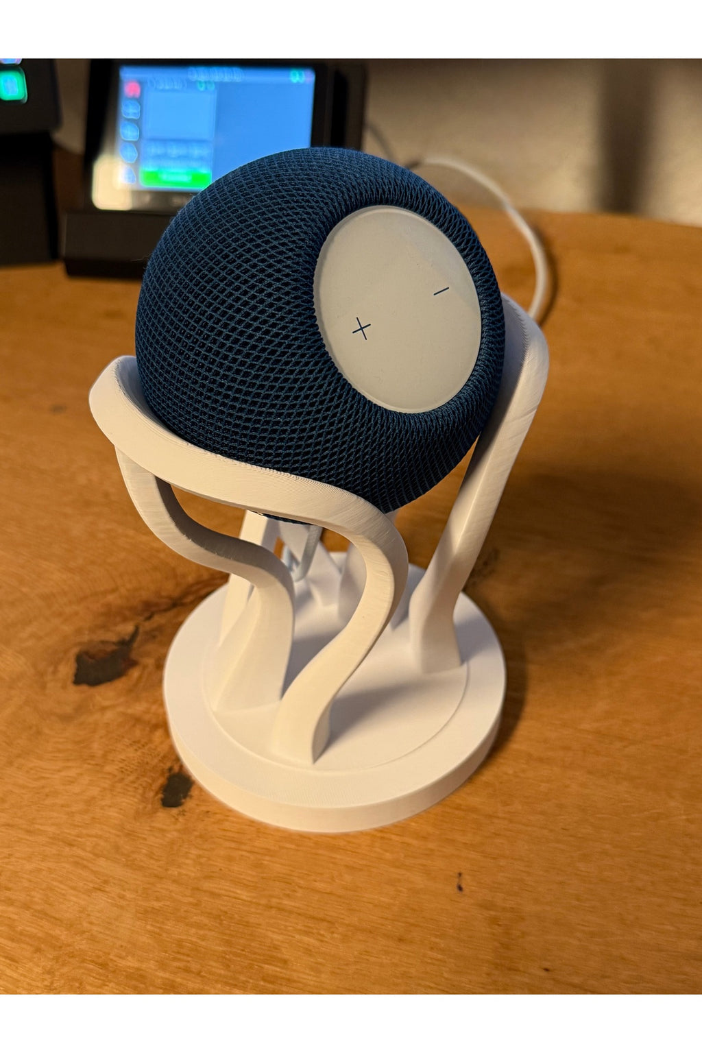 Apple HomePod Mini için Minimalist ve Şık Masaüstü Stand
