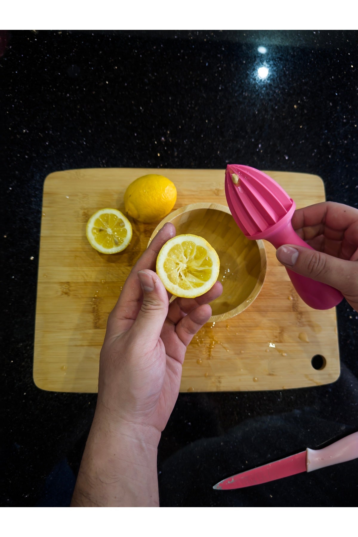 Pratik Elde Limon ve Meyve Sıkacağı - Ergonomik Tasarım Çekmece içi Aparatı