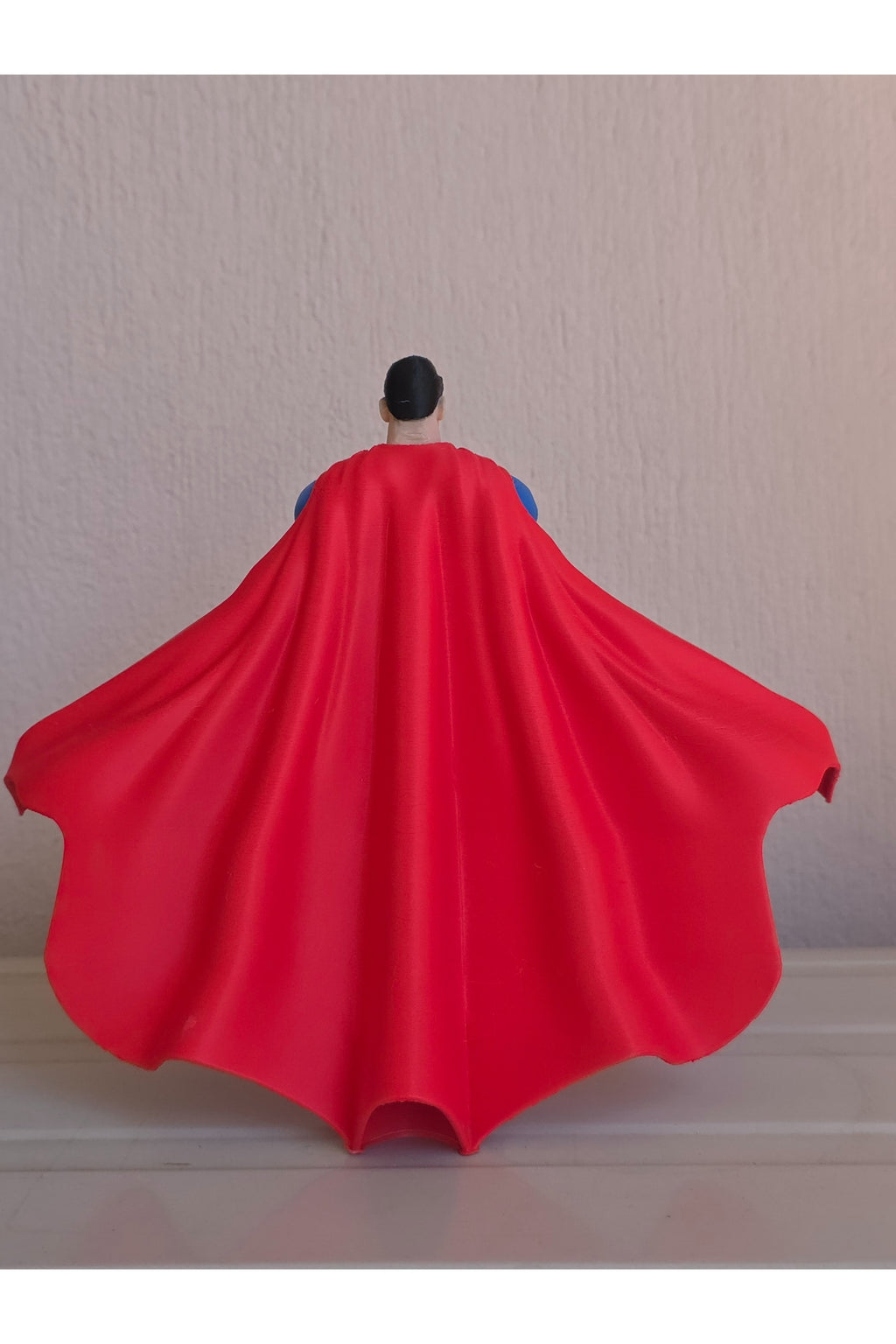 Superman DC Figür 20 cm – Koleksiyonluk Dekoratif Biblo