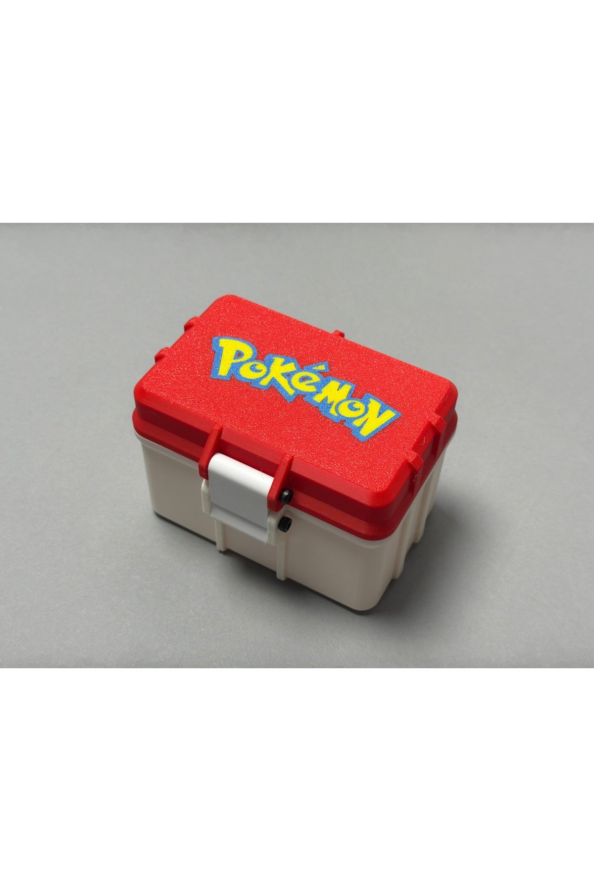Pokemon TCG Kilitli Kart Saklama Kutusu - Orijinal Logolu ve Mandallı Hard Case Deck Box