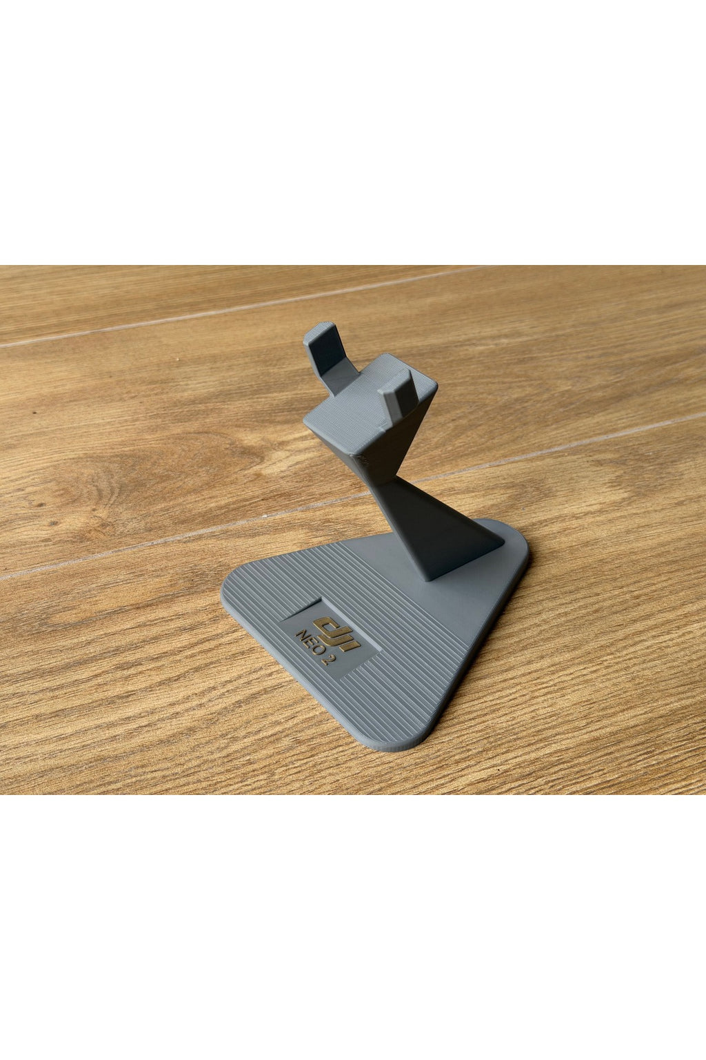 Neo 2 Uyumlu Masaüstü Stand ve Organizer - Dekoratif Drone Sergileme Yuvası