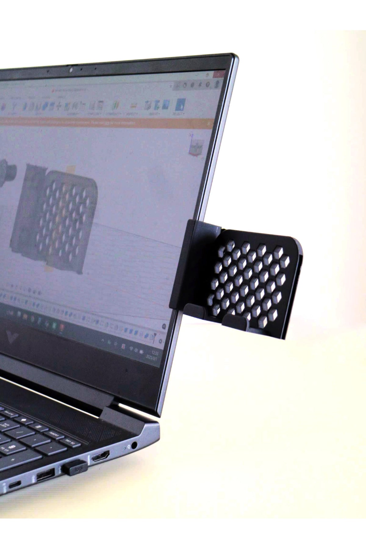 Monitöre Monte Telefon Tutucu - Laptop Yan Ekran Telefon Standı ve Çoklu Görev Aparatı