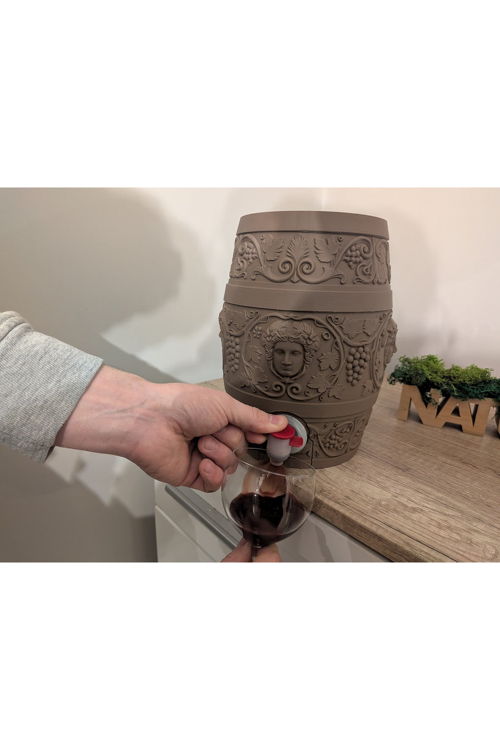 Antik Roma Stil Premium Şarap Fıçısı – Musluklu İçecek Sunum Sebili (3L İç Torba Dahil)