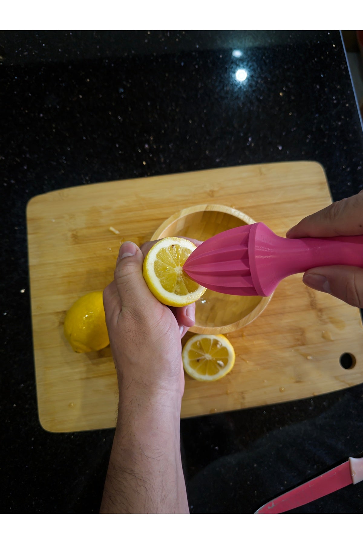 Pratik Elde Limon ve Meyve Sıkacağı - Ergonomik Tasarım Çekmece içi Aparatı