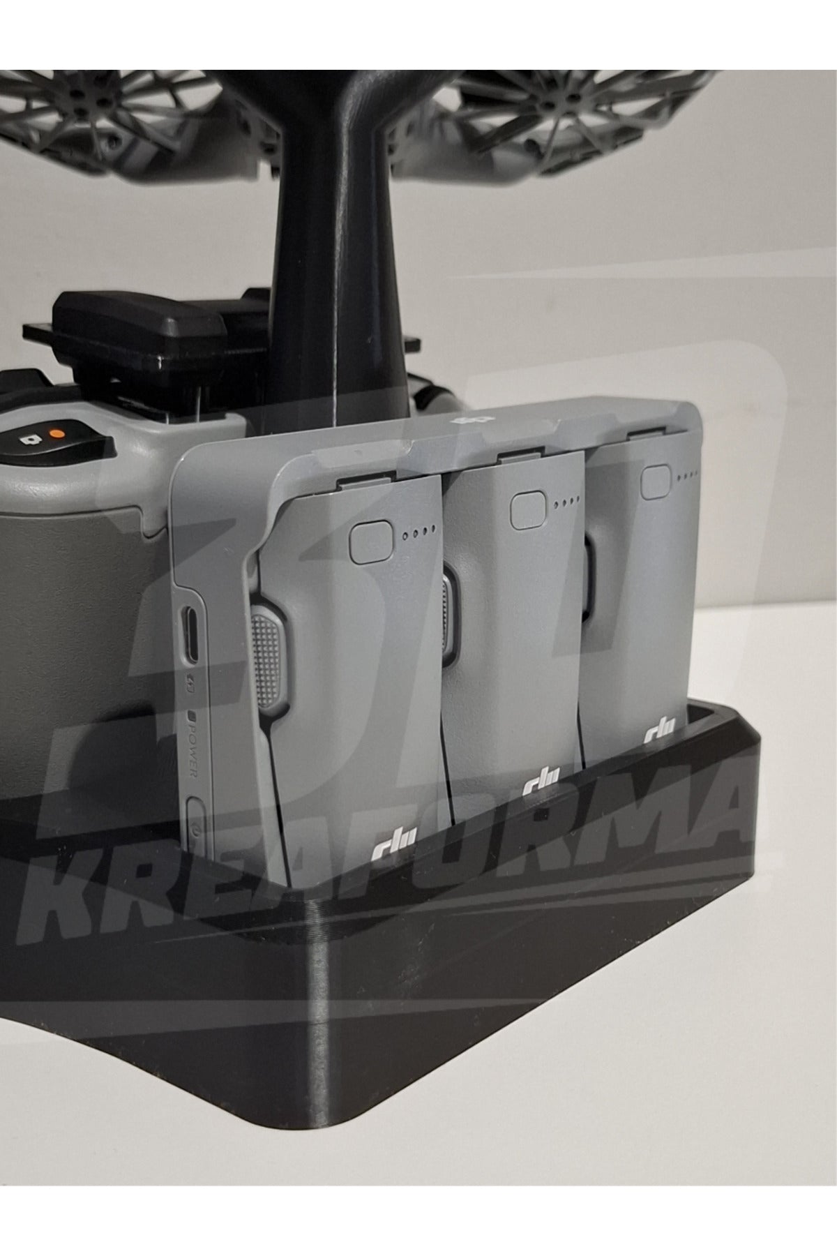 DJI Neo 2 Uyumlu Drone, Kumanda ve Şarj İstasyonu ve Sergileme Standı Kumanda ve Batarya Organizeri