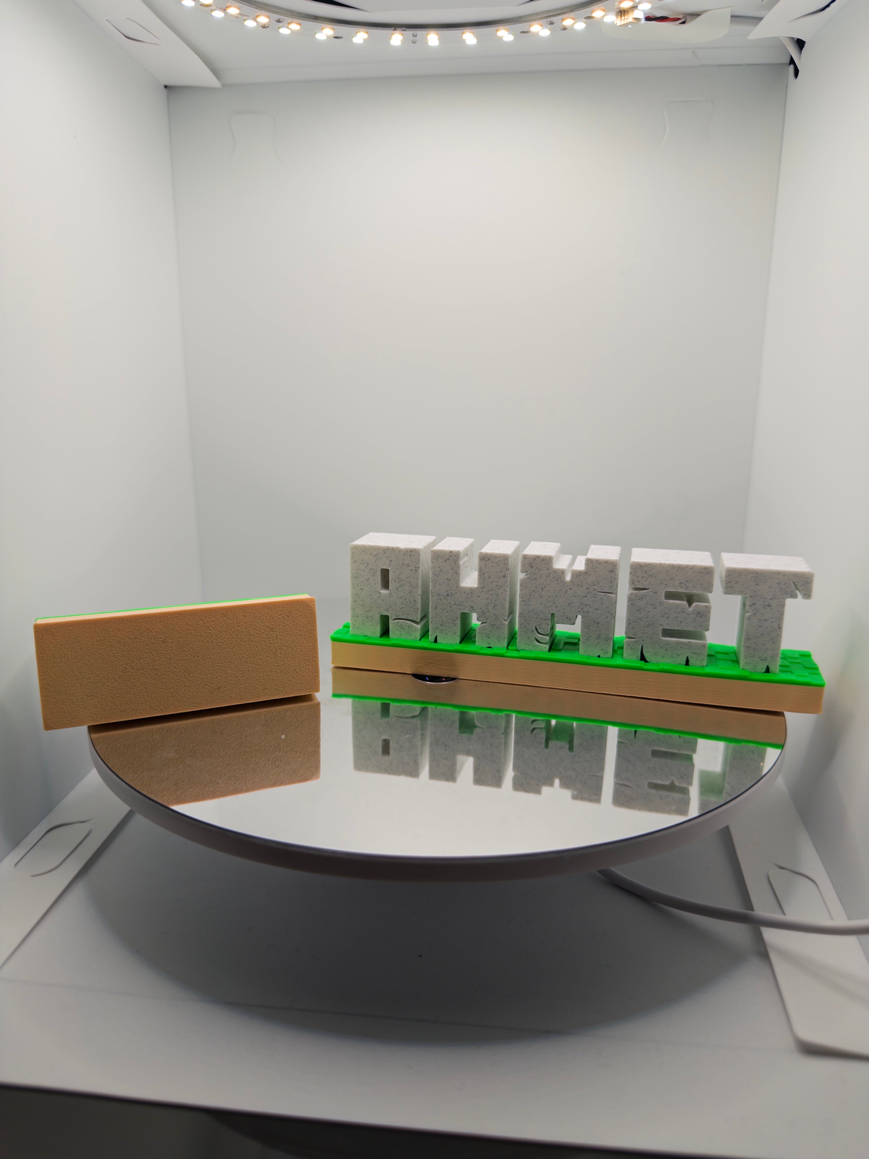 Kişiye Özel Minecraft Tarzı  Masaüstü İsimlik - Oyuncu Odası ve Çocuk Odası Dekorasyonu (Hediyeli)