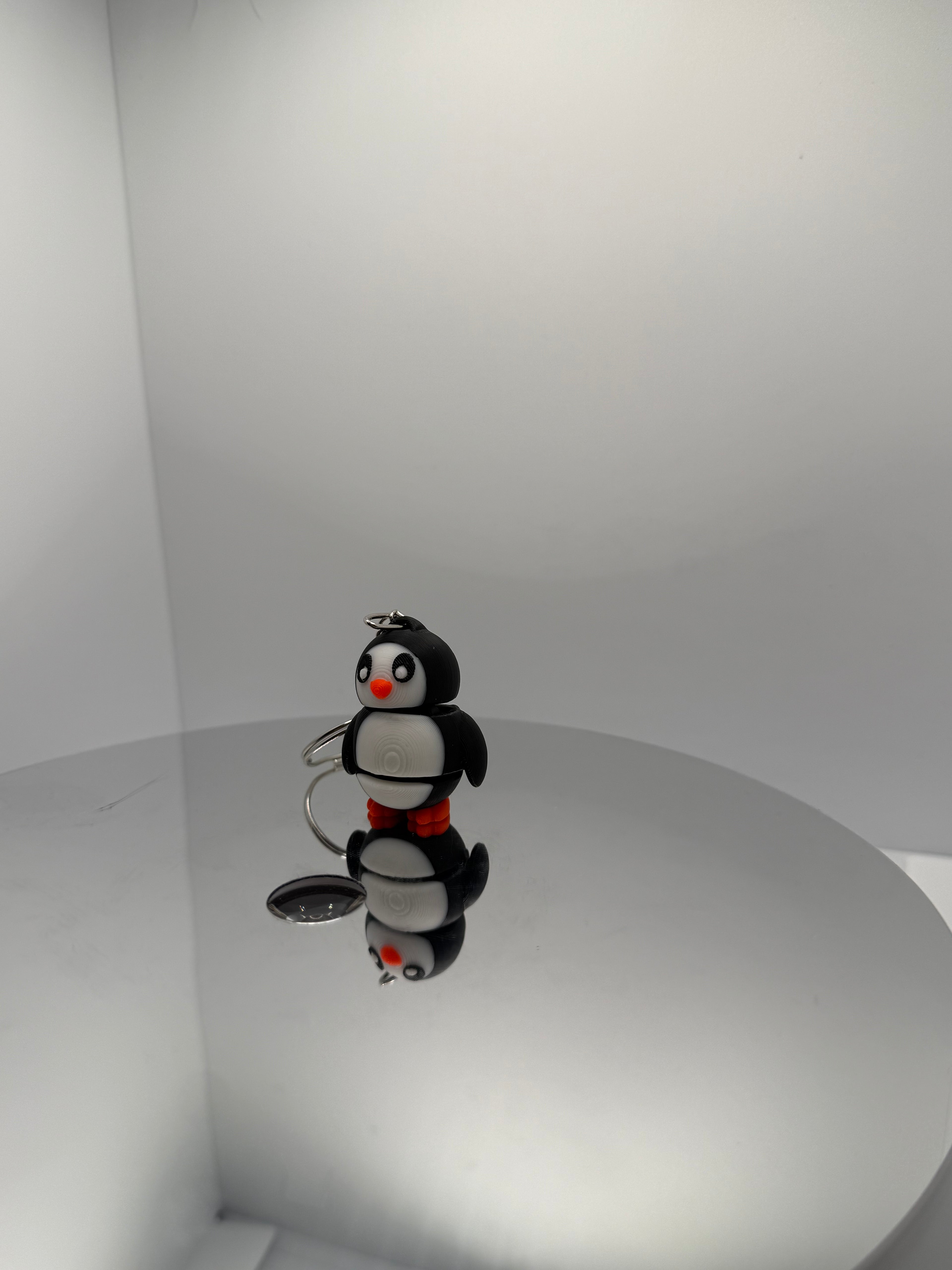 Hareketli Penguen Anahtarlık - Eklemli ve Sevimli Tasarım