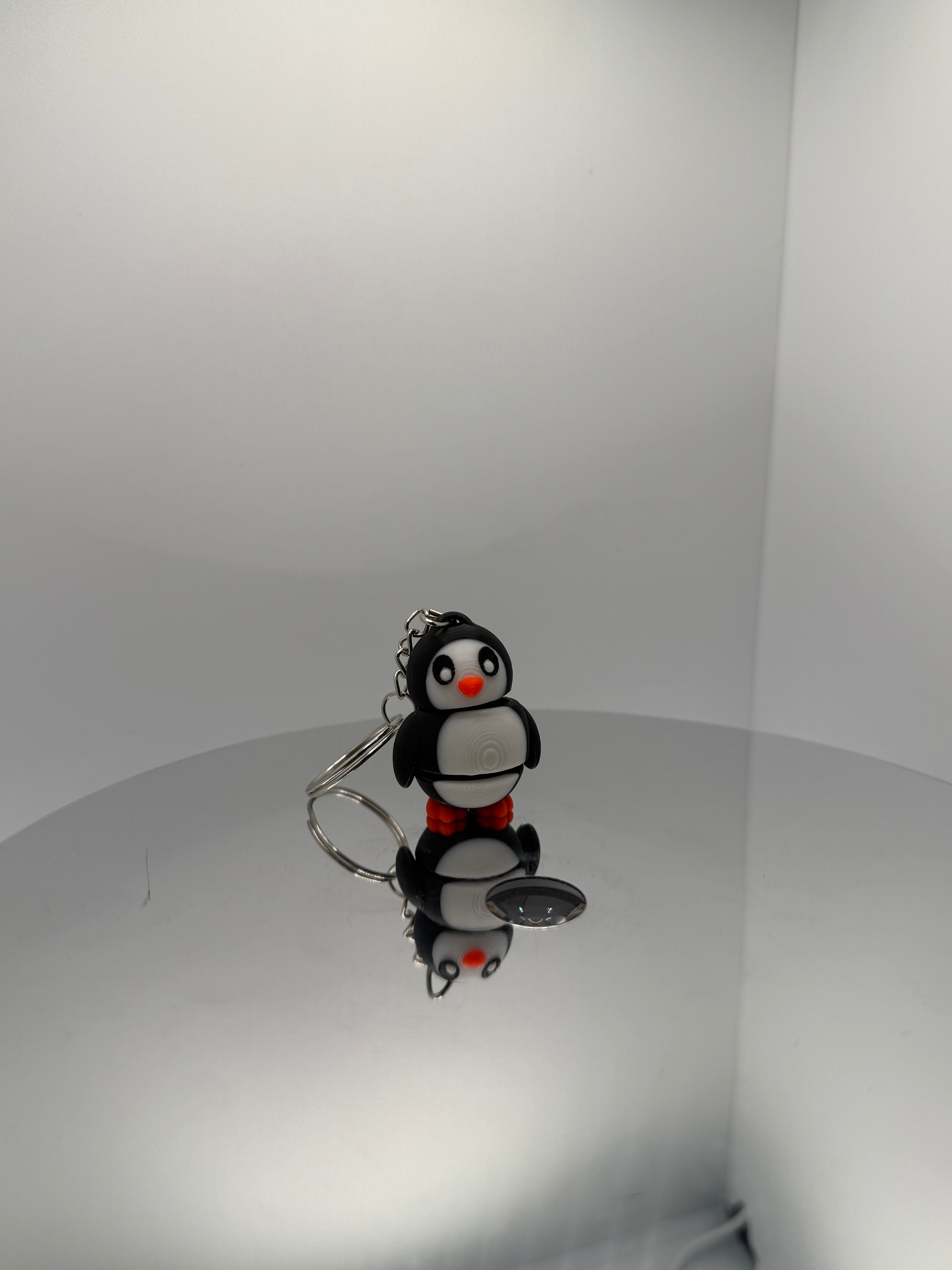 Hareketli Penguen Anahtarlık - Eklemli ve Sevimli Tasarım