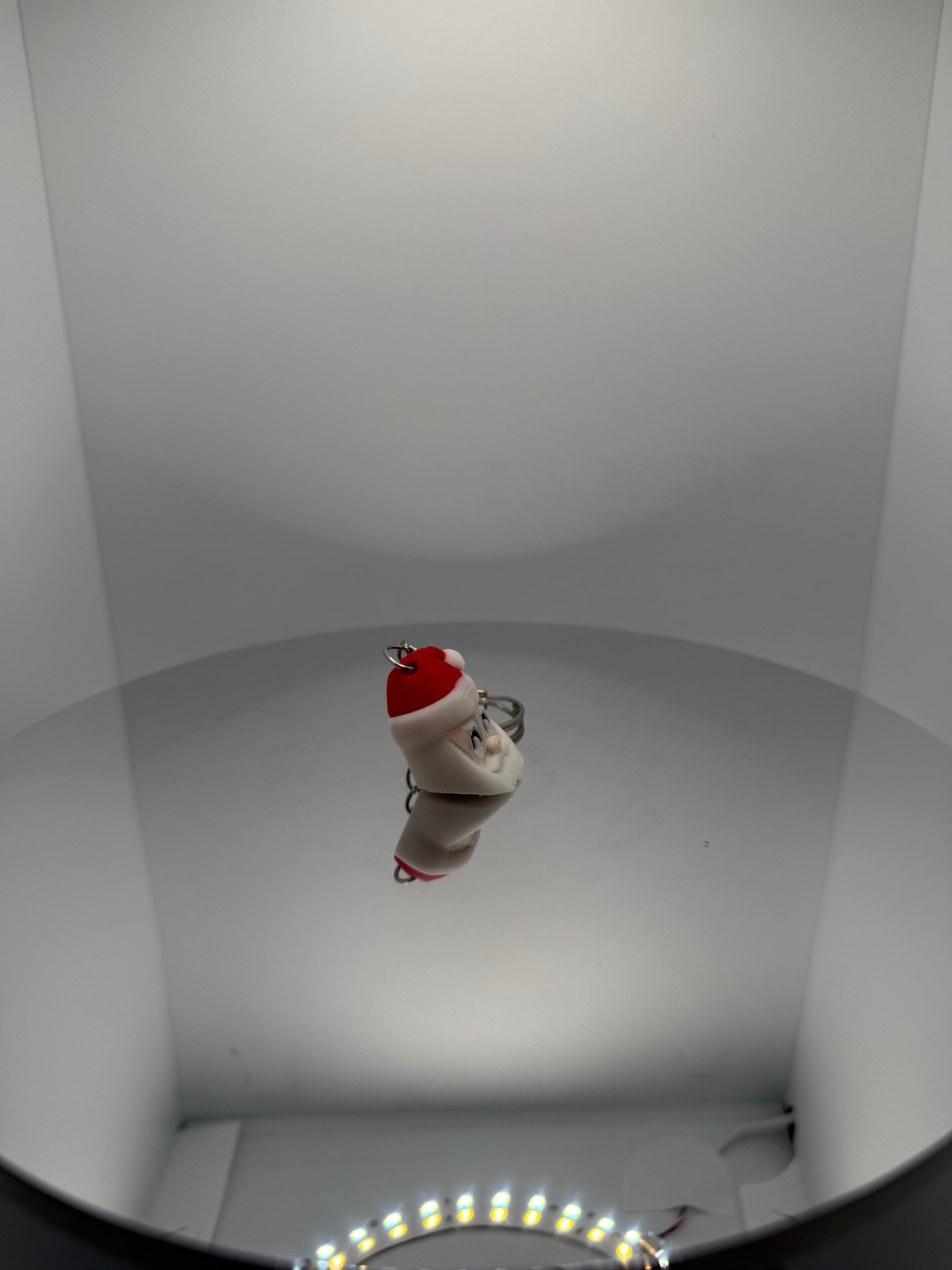 Sevimli Noel Baba Figürlü Tasarım Anahtarlık