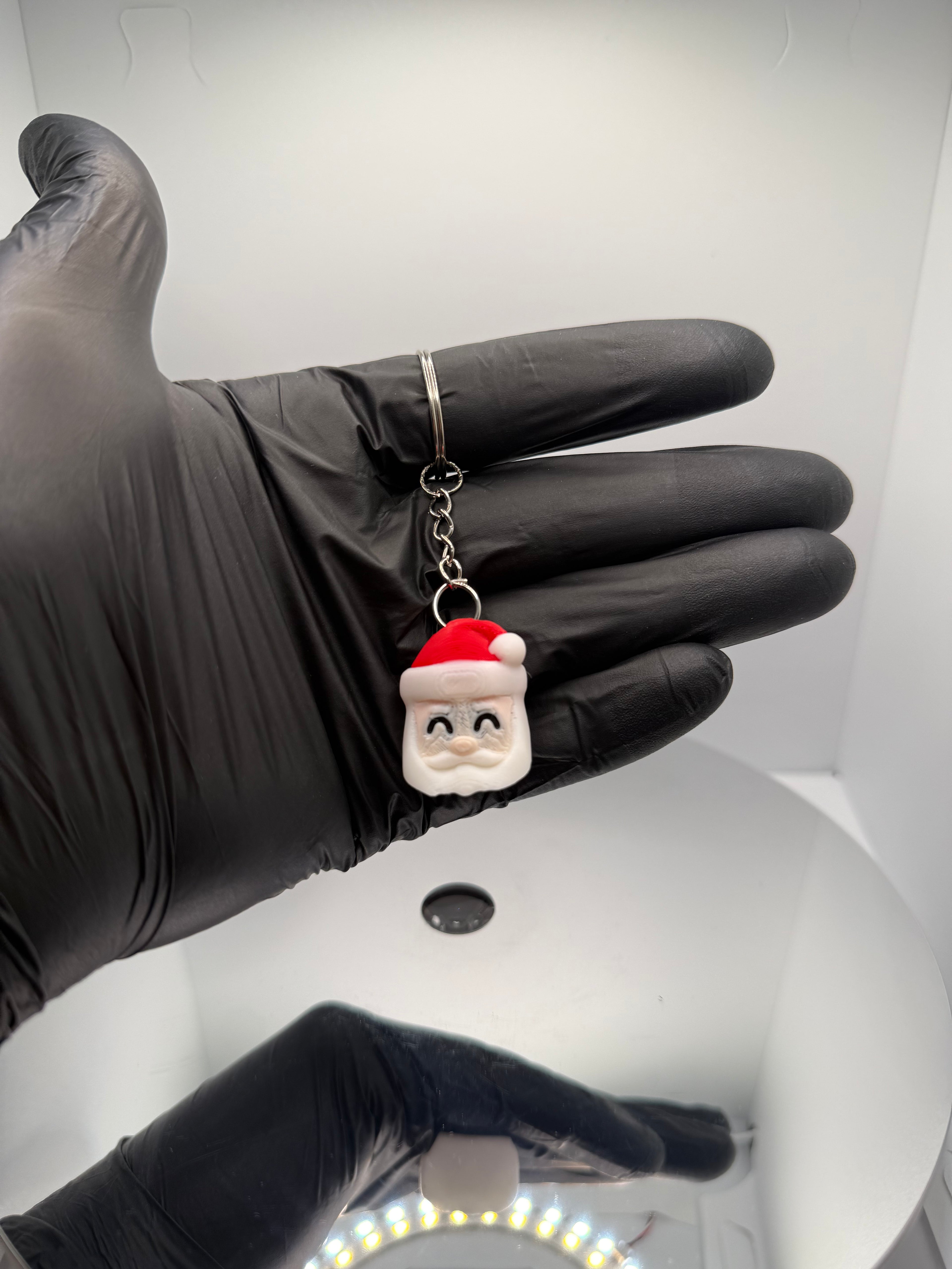 Sevimli Noel Baba Figürlü Tasarım Anahtarlık