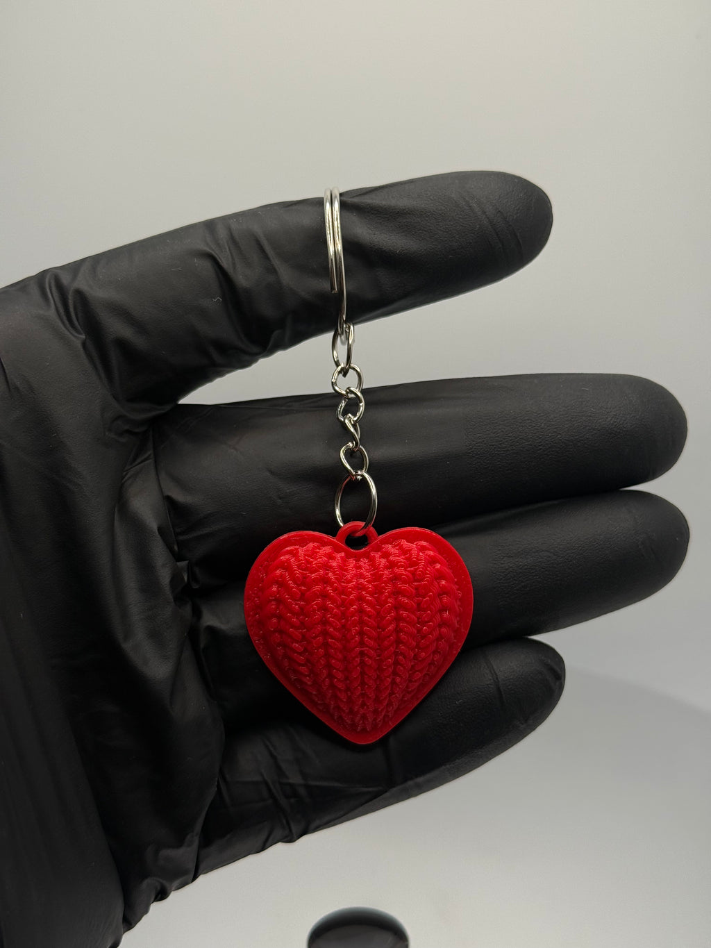 Kırmızı Örgü Kalp Figürlü Özel Tasarım Anahtarlık