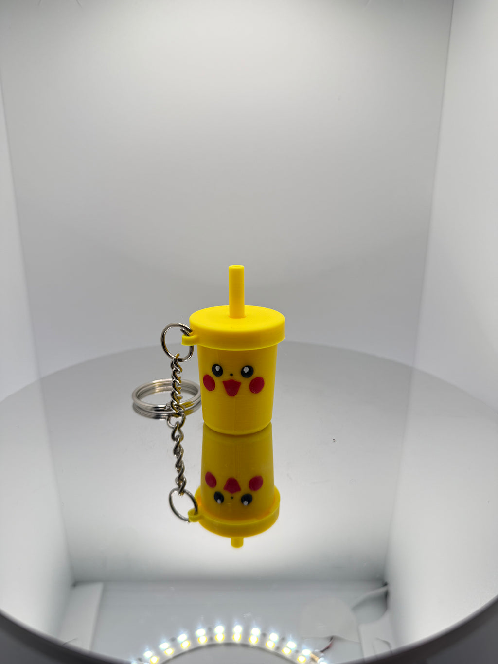 Hareketli Pipetli Pikachu İçecek Anahtarlık