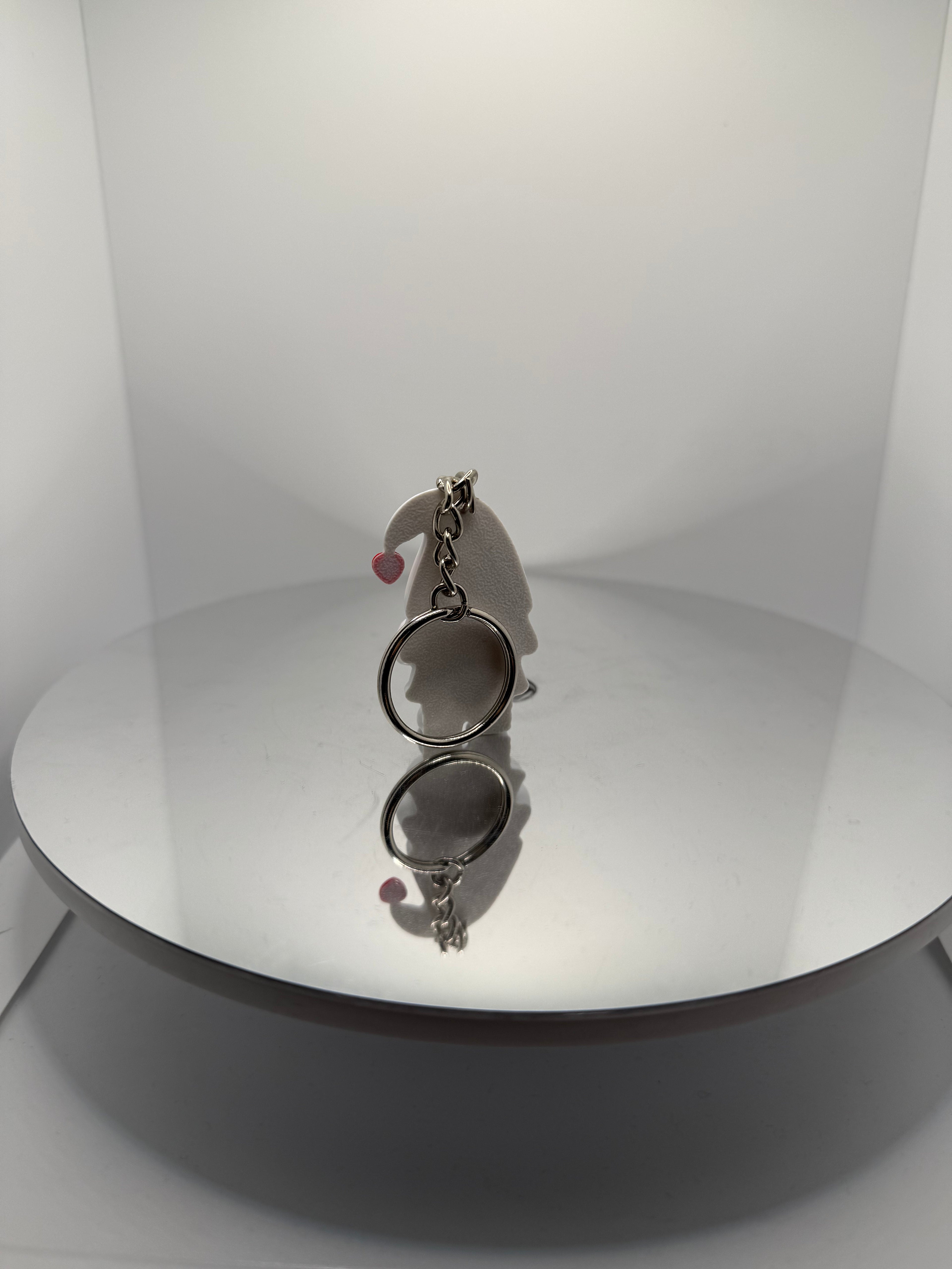 Kalpli Sevimli Cüce Anahtarlık ve Çanta Aksesuarı - Kırmızı Beyaz