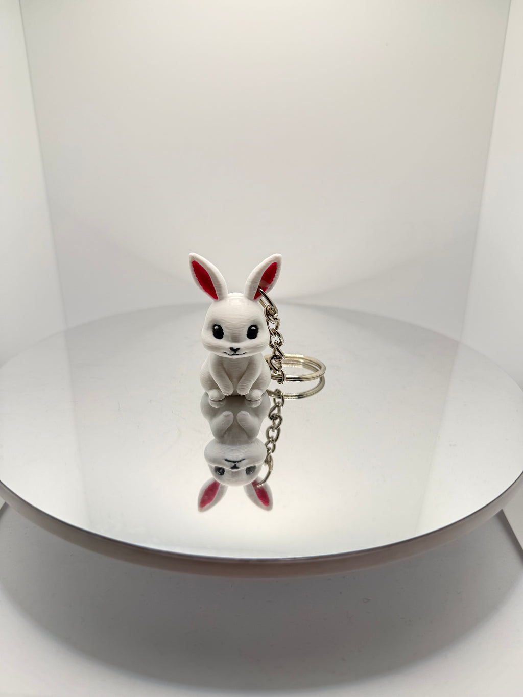 Sevimli Beyaz Tavşan Anahtarlık