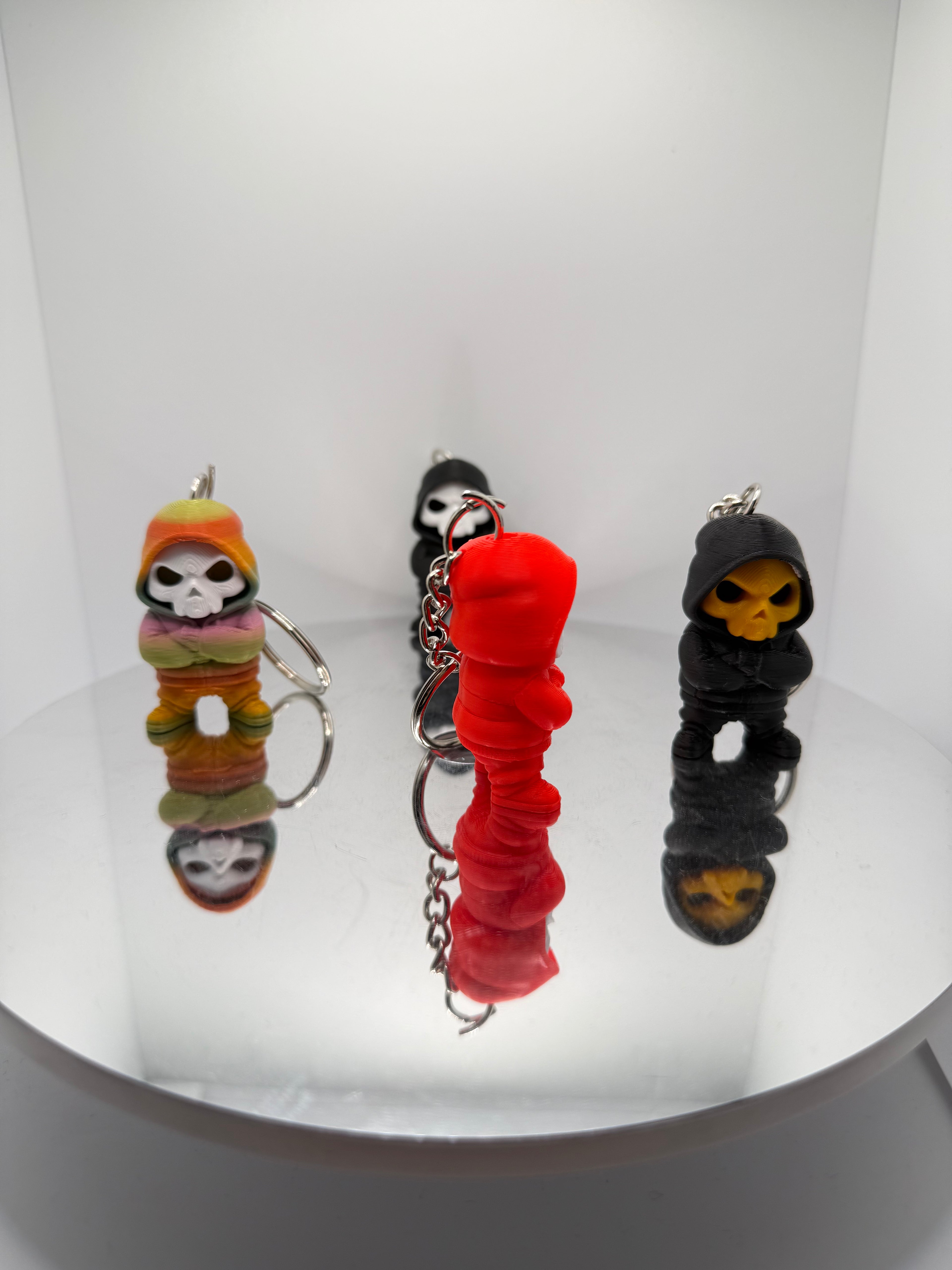 Kapüşonlu Kurukafa Figür Anahtarlık - Gotik Tarz Havalı Çanta Süsü