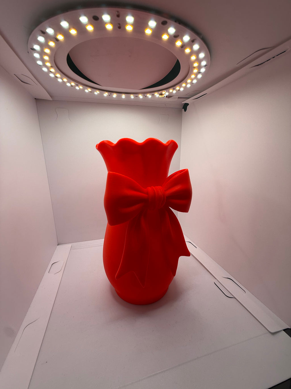 Kurdeleli Vazo - Fiyonklu Şık Masaüstü Ev Dekorasyonu