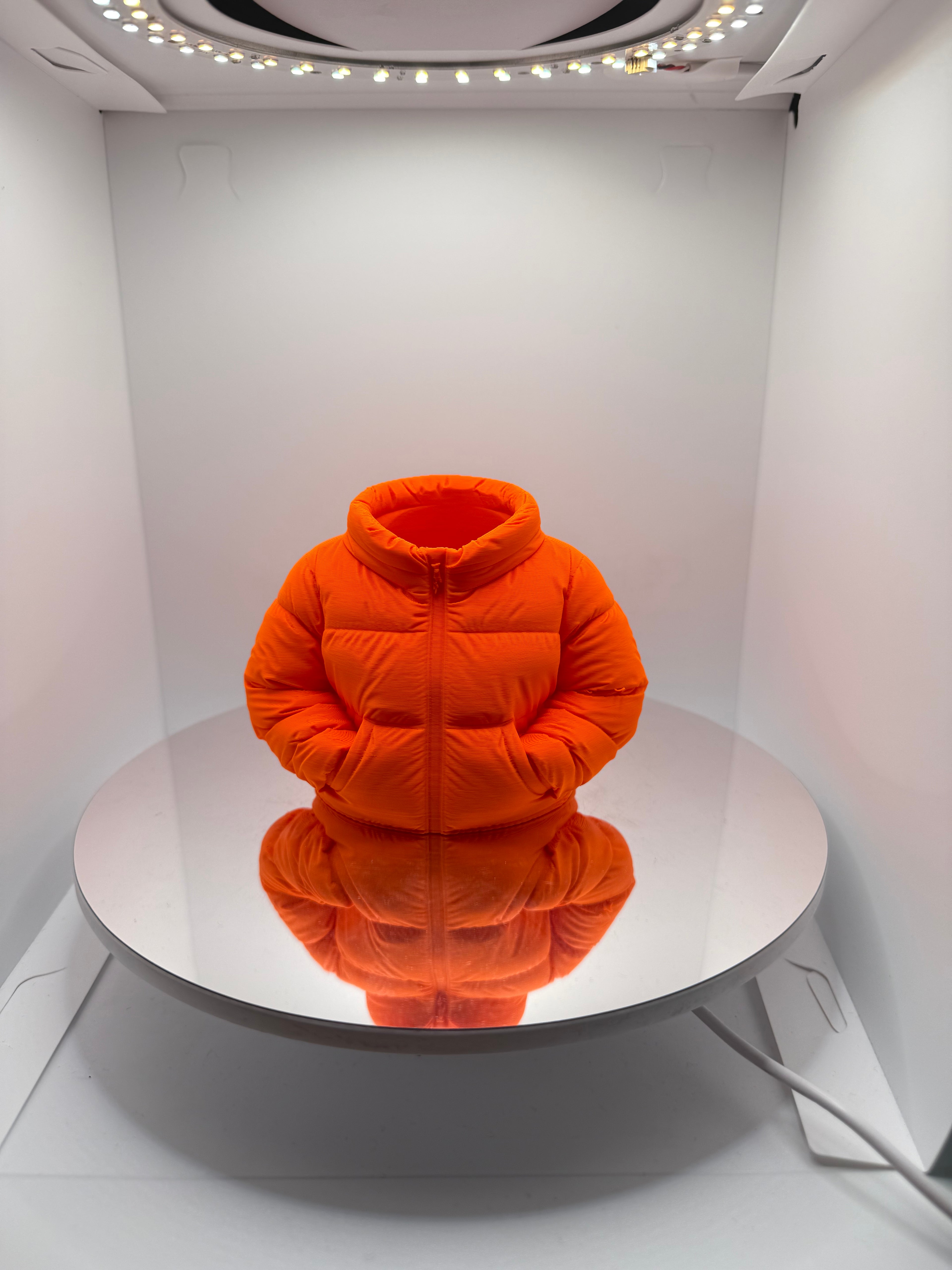 Dekoratif Şişme Mont Tasarımlı Kalemlik - Masaüstü düzenleyici