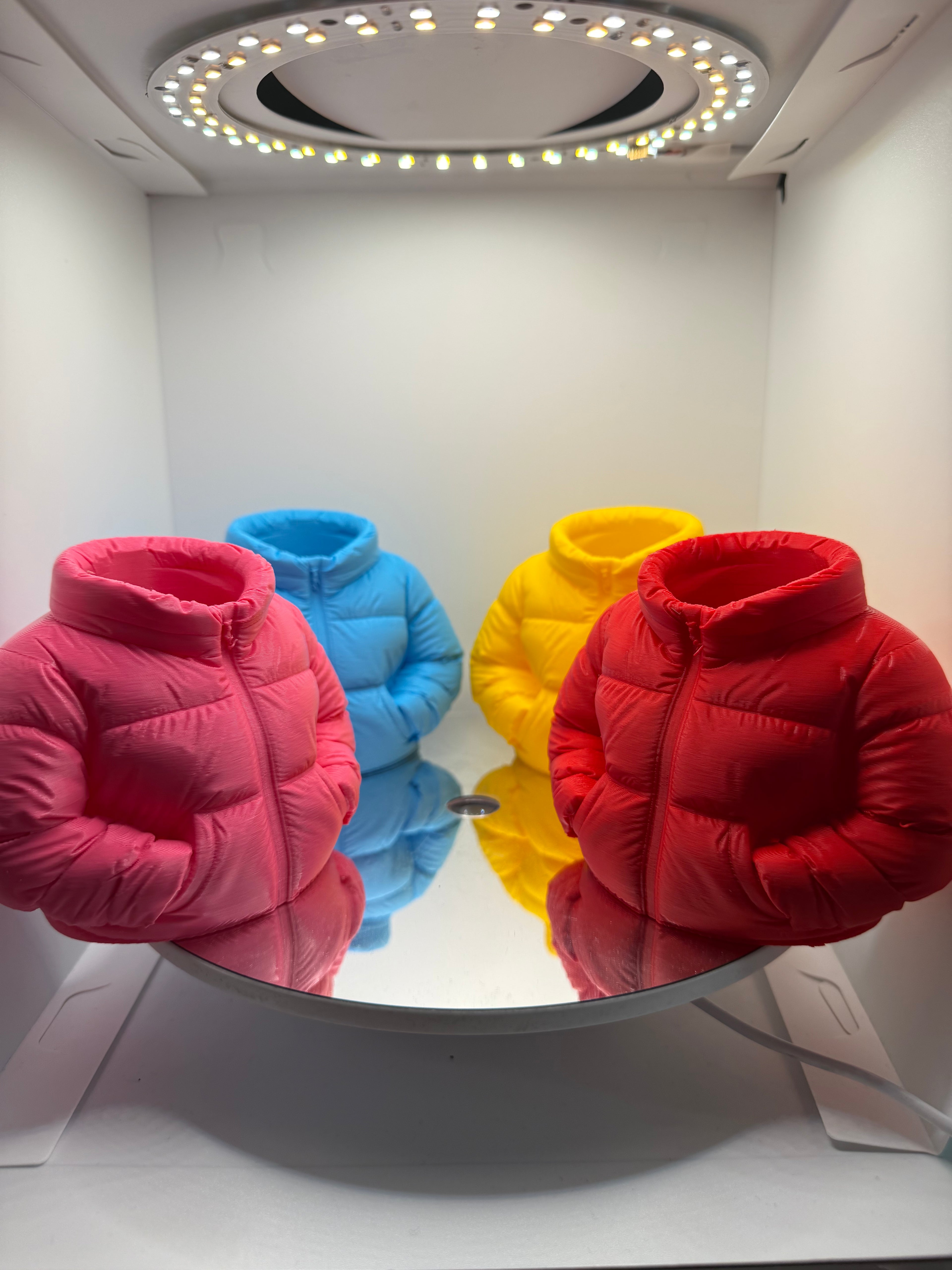 Dekoratif Şişme Mont Tasarımlı Kalemlik - Masaüstü düzenleyici