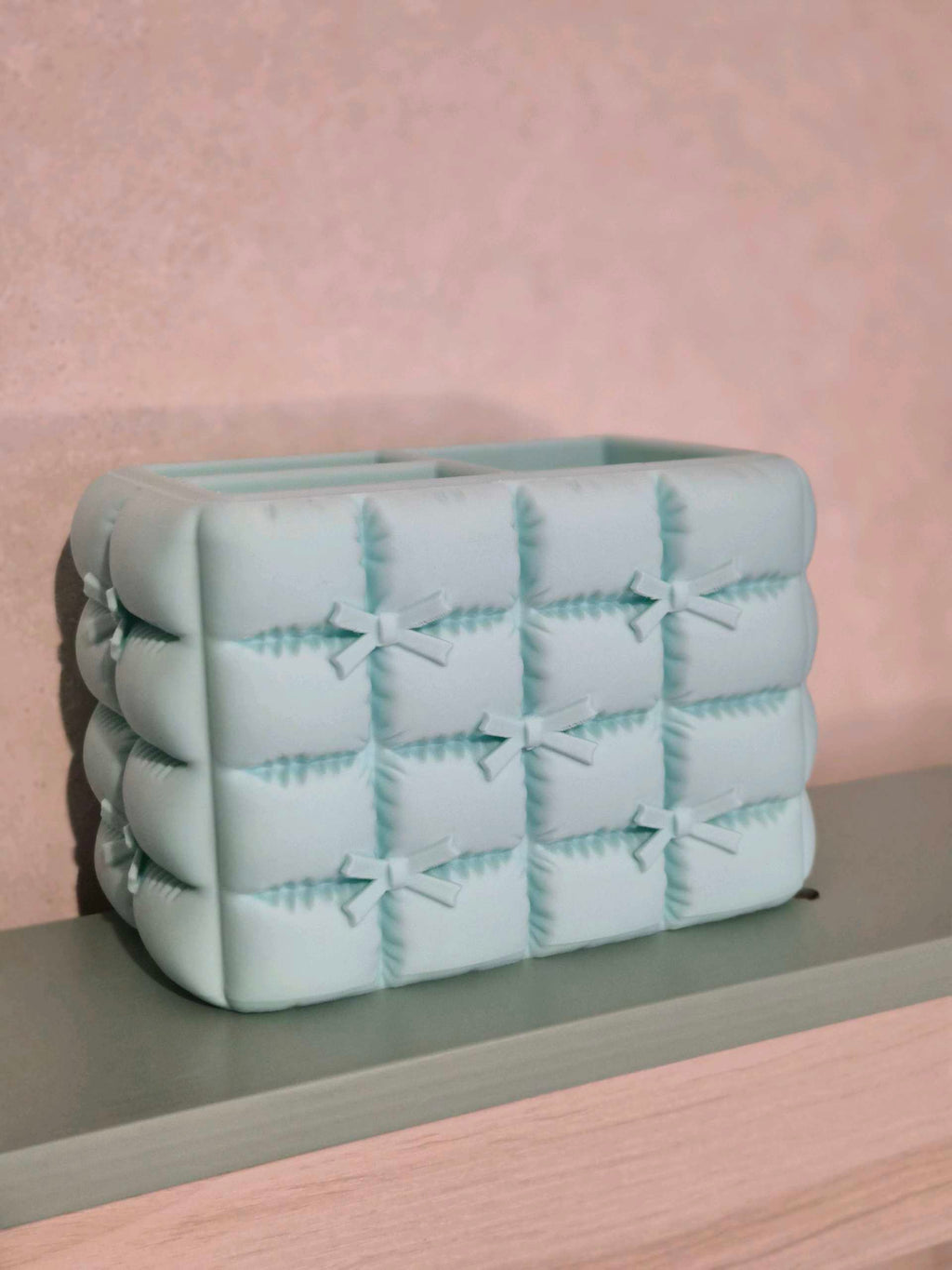 Pofuduk Görünümlü 3 Gözlü Makyaj Organizeri Fırçalık Kalemlik Dekoratif Kutu