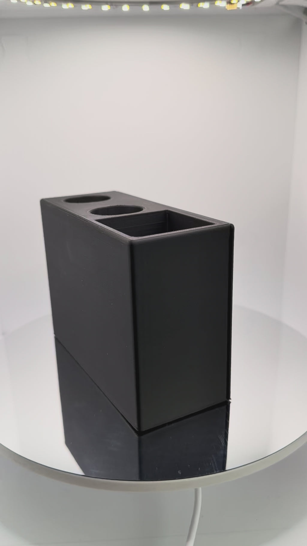 Modern Minimalist Diş Fırçalık ve Banyo Düzenleyici