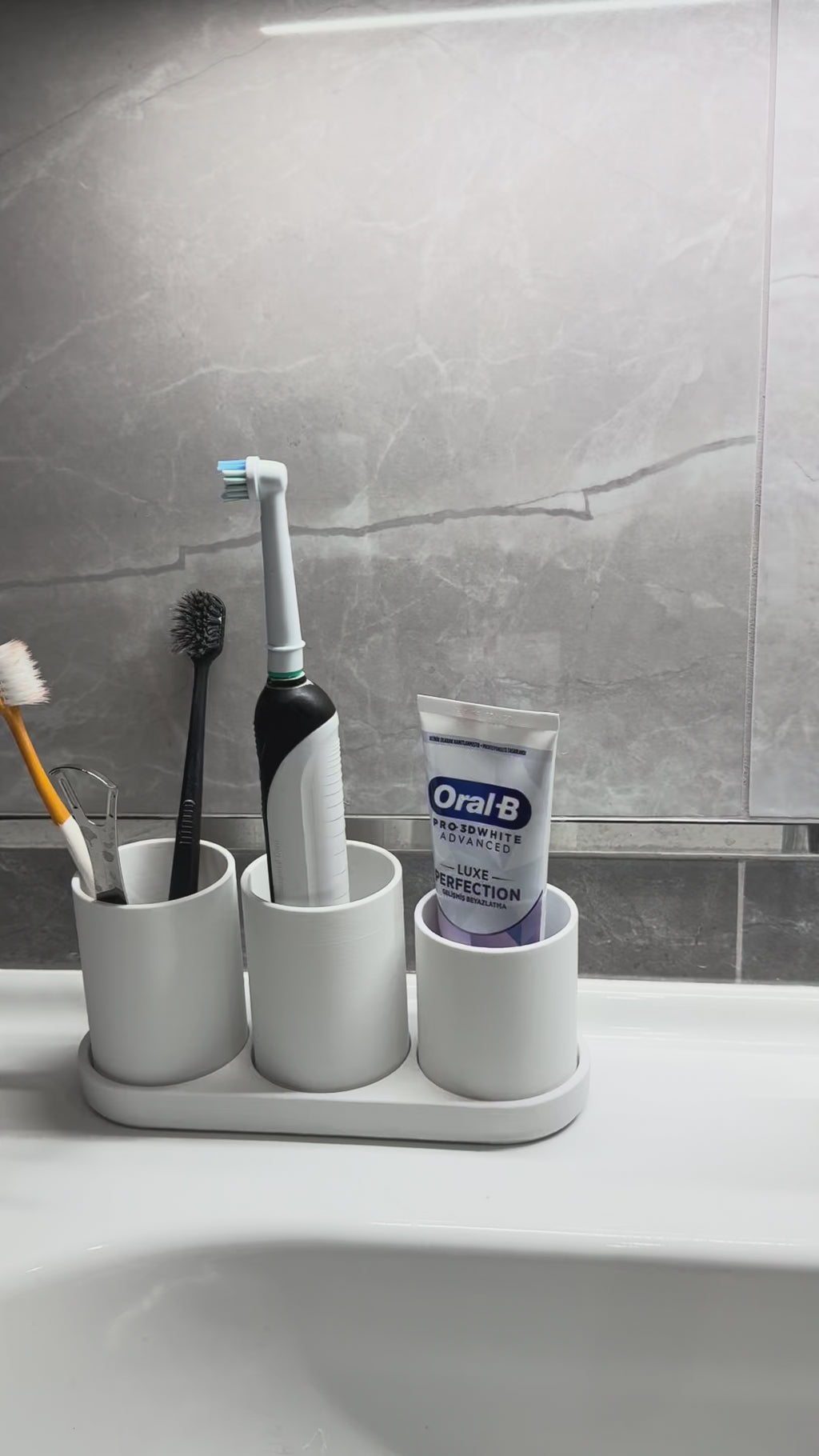 Minimalist 4 Parçalı Banyo Organizeri ve Diş Fırçalık Standı