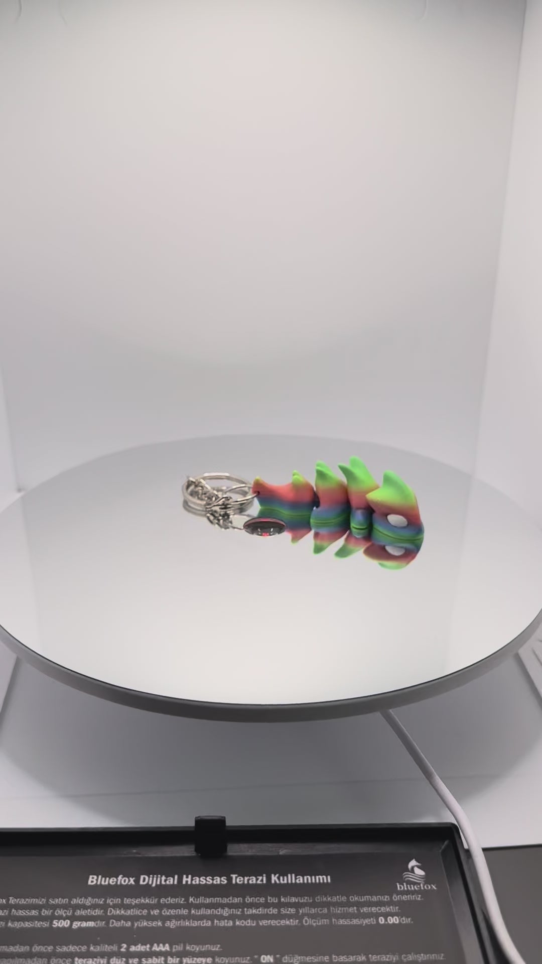 Dragon: Çok Renkli ve Hareketli Figür Anahtarlık